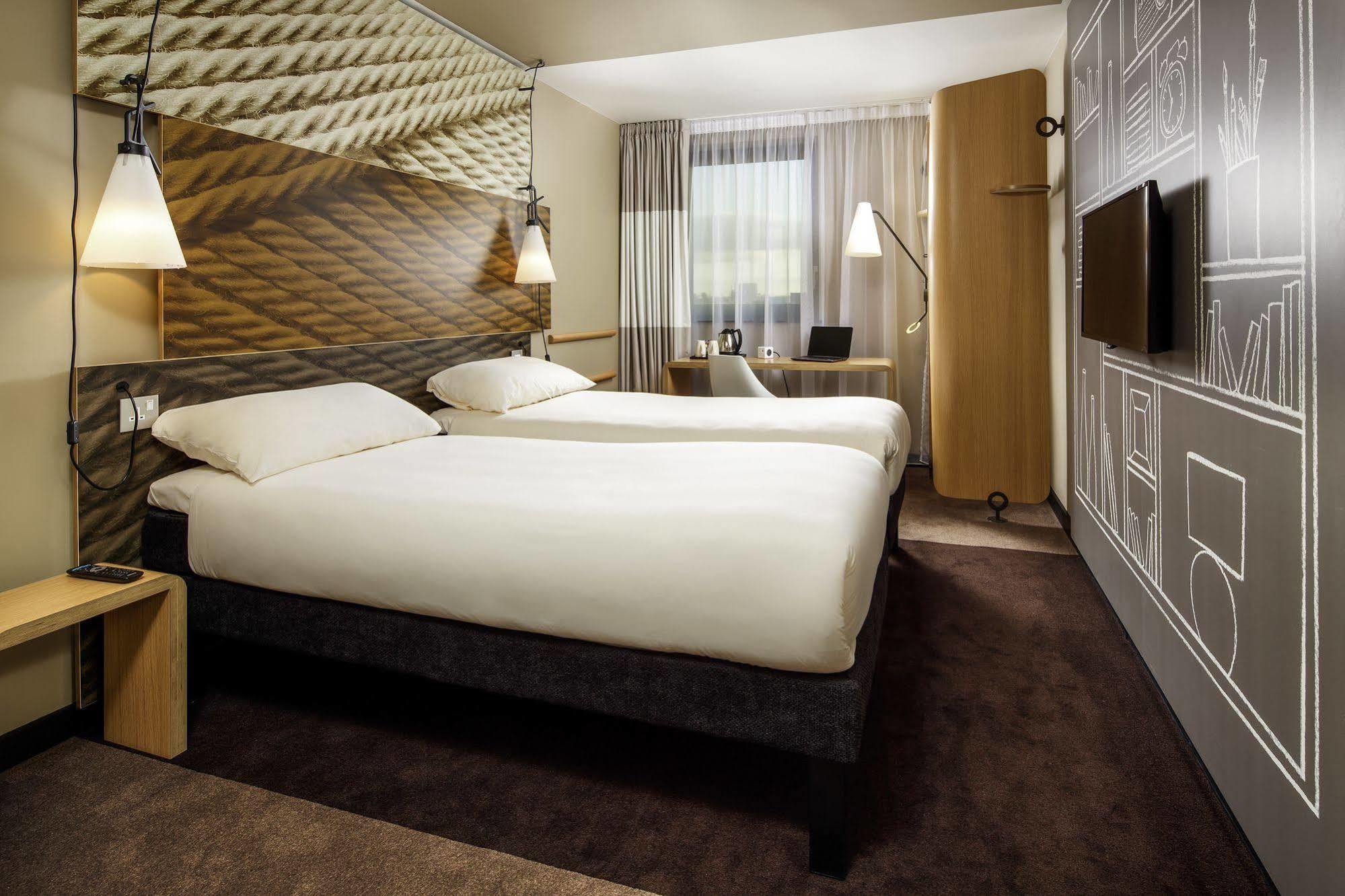 Ibis Stratford London