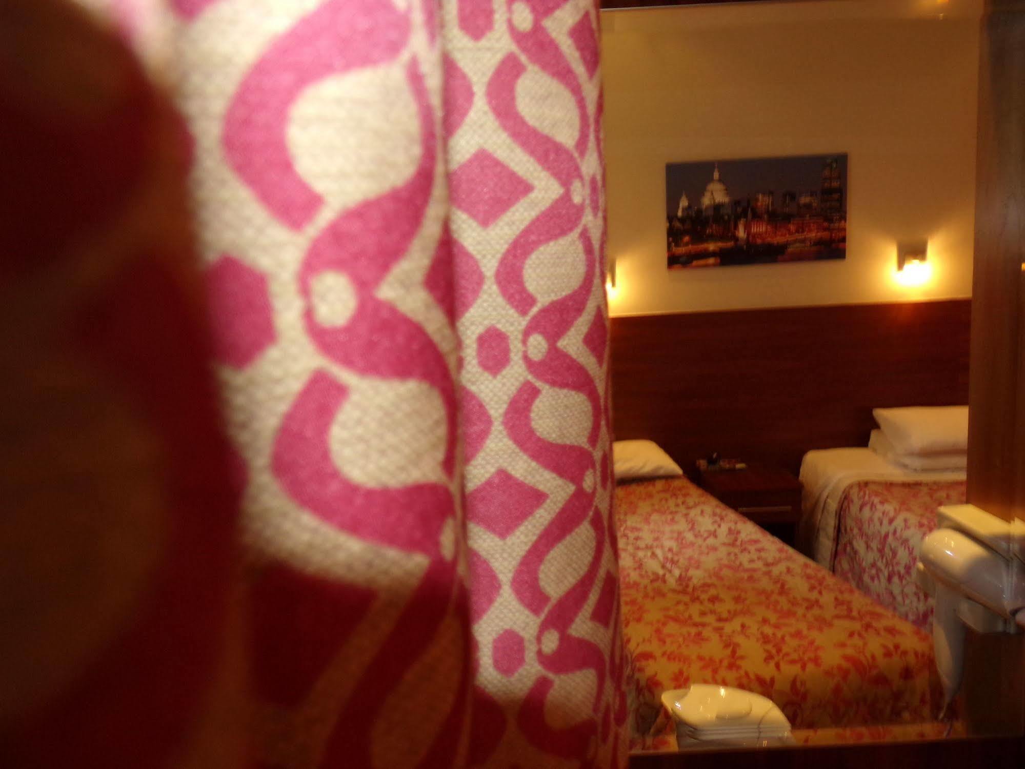 Wedgewood Hotel London