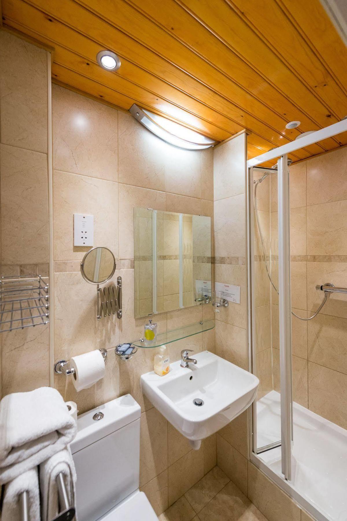 Hotel Adria 3*