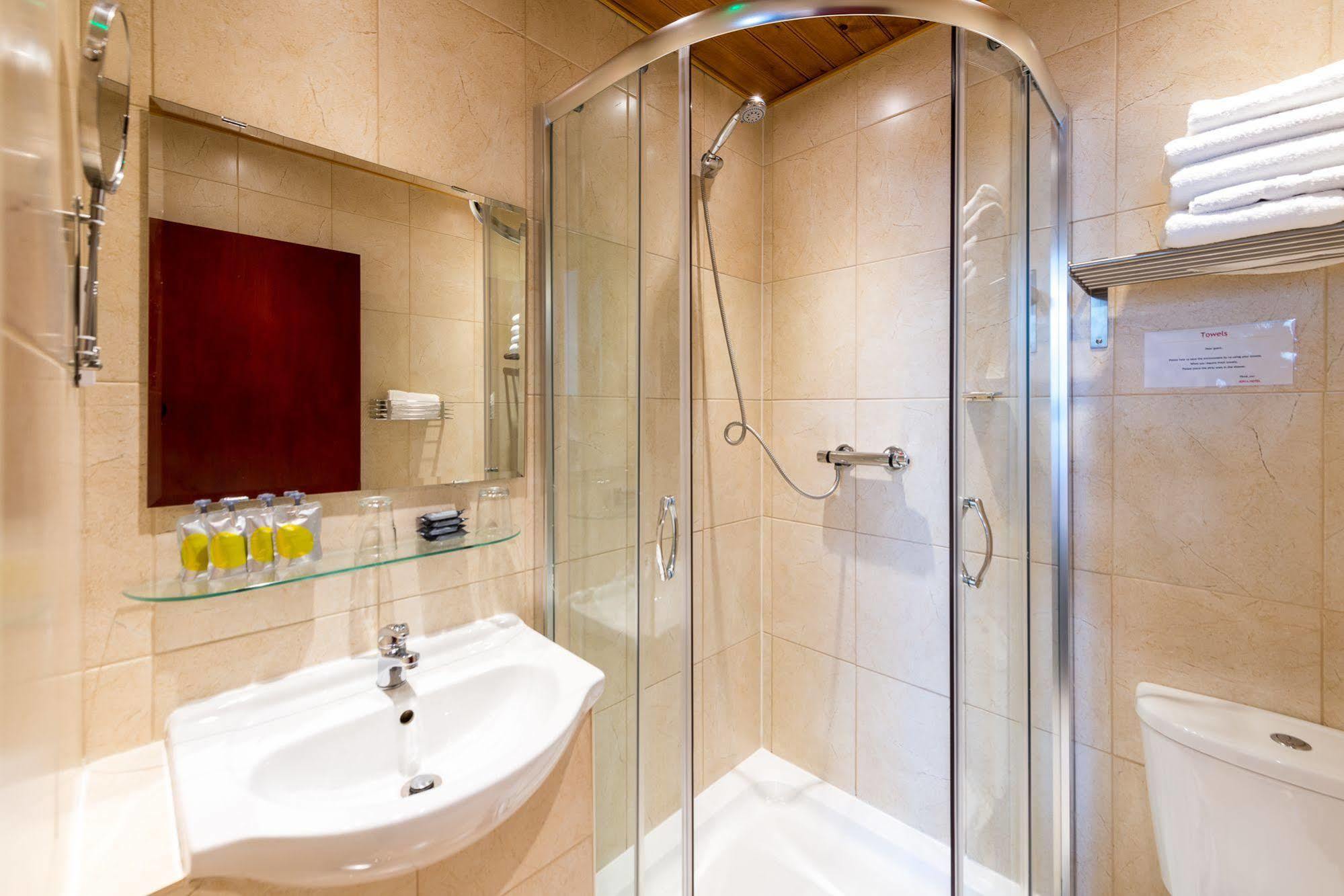 Adria Hotel Londen
