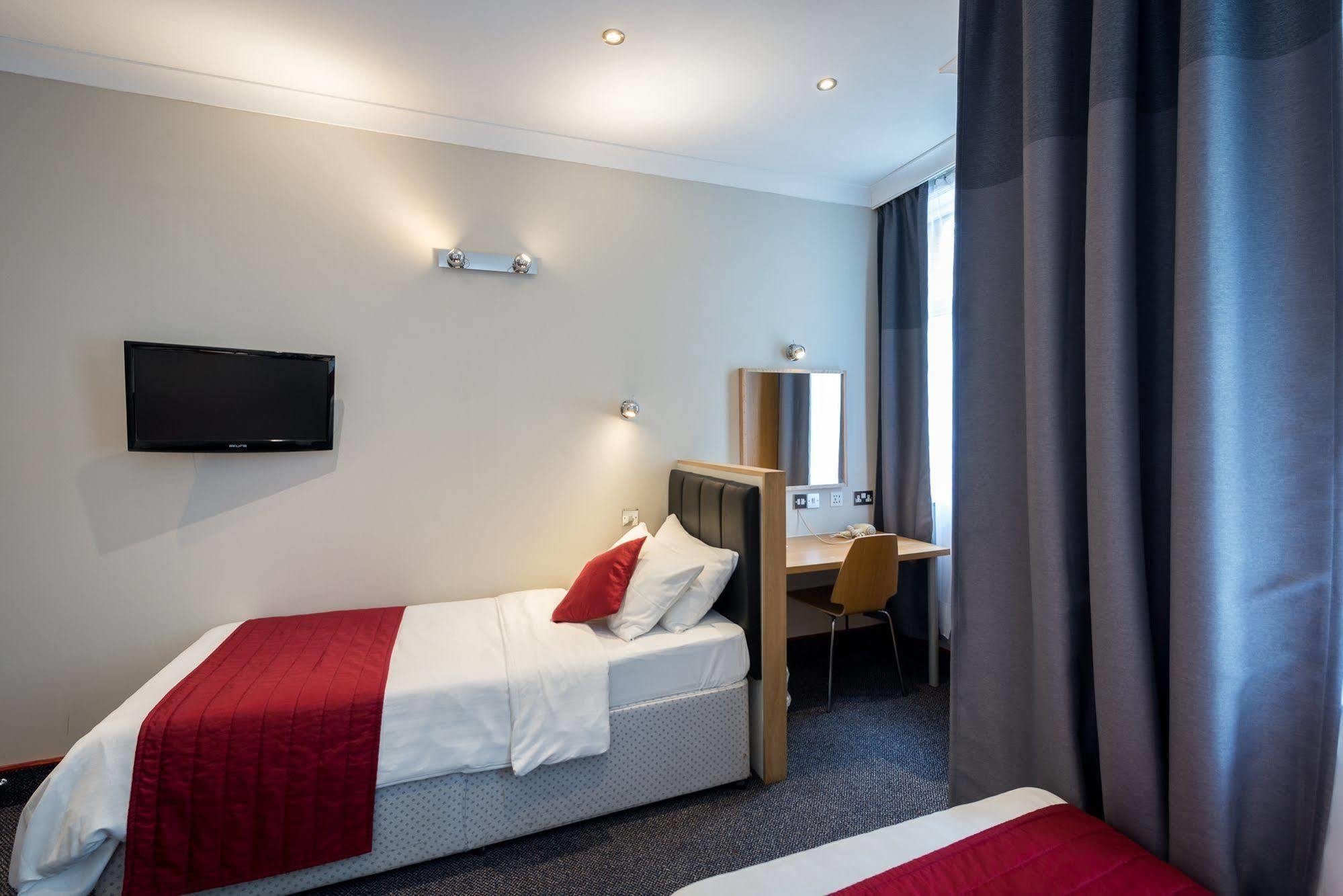 Adria Hotel Londen