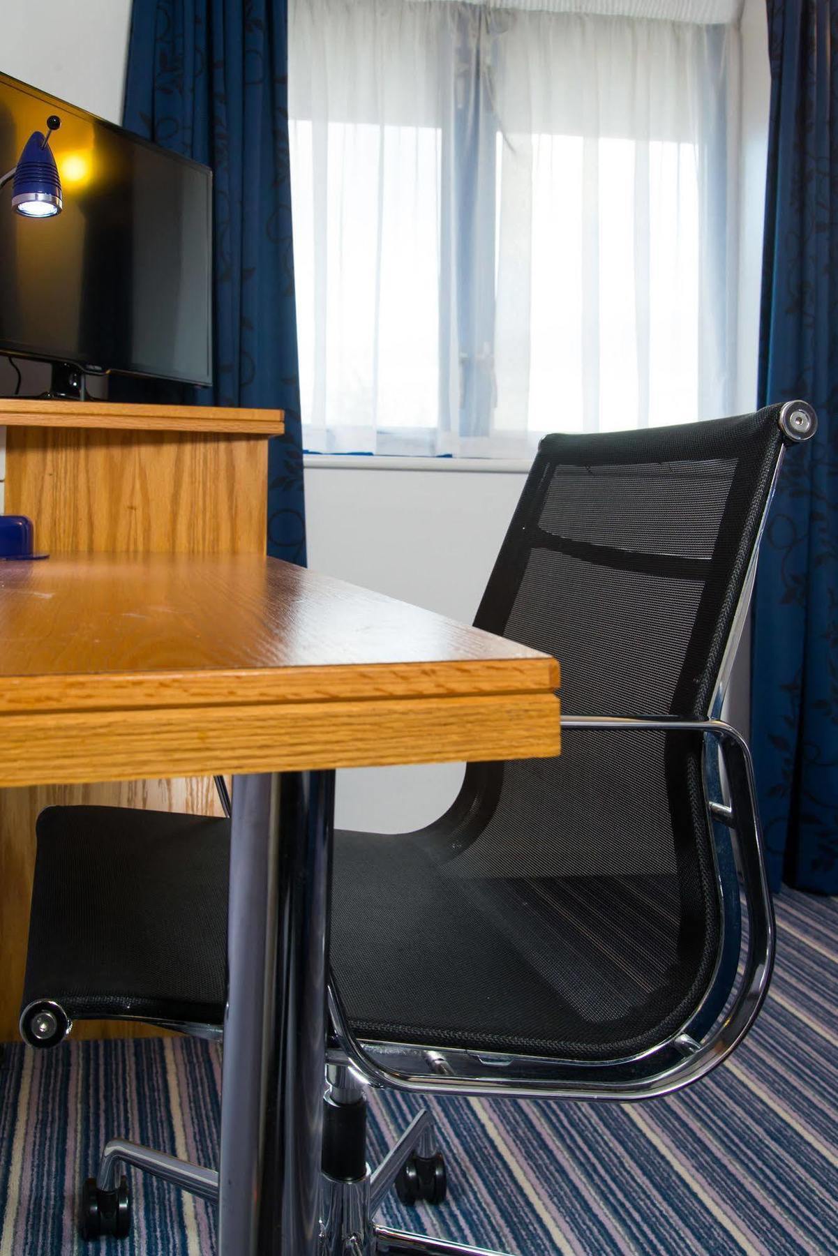 Express - Wandsworth By Ihg Hotel