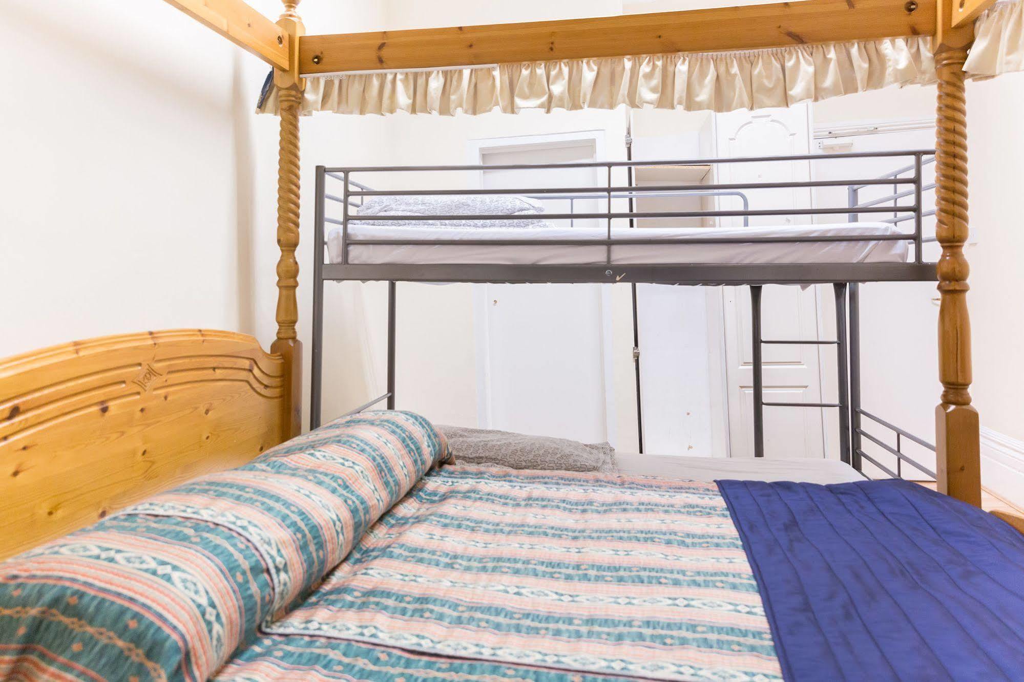 Atlas Guest house 2*