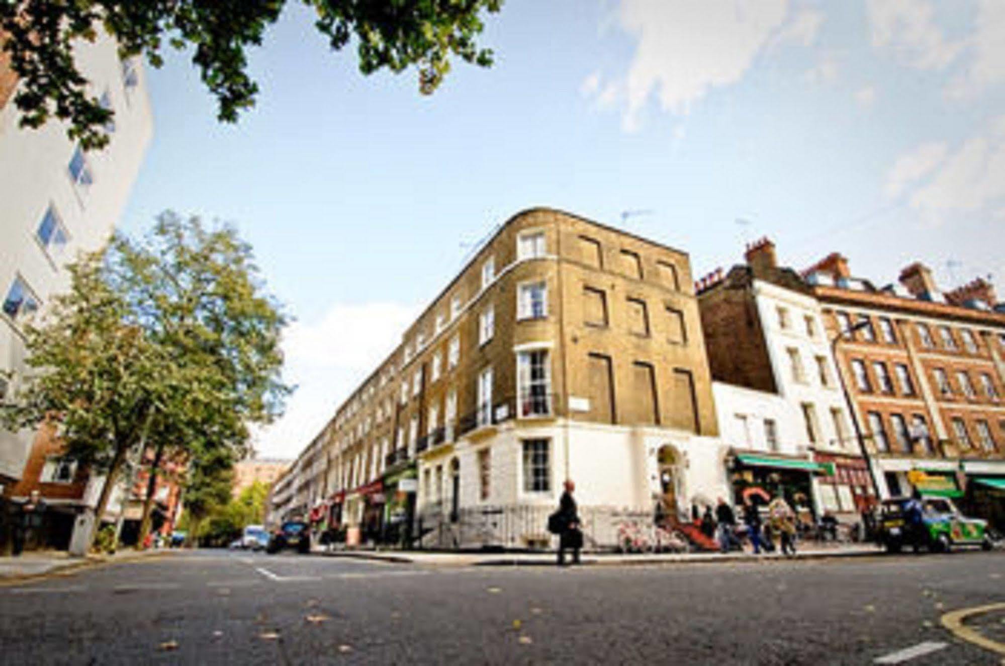 Leigh House Hotel 3*