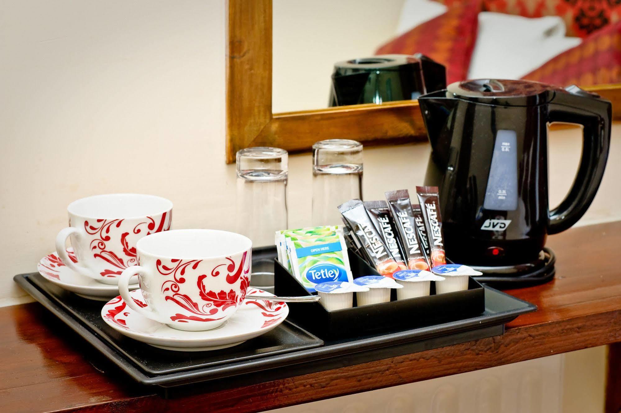 Leigh House 3* London