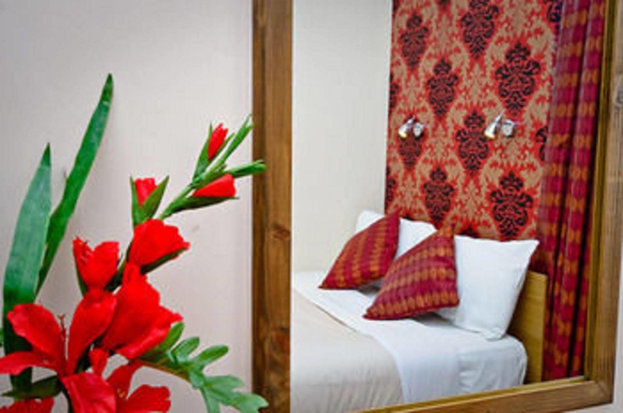 Leigh House Hotel London
