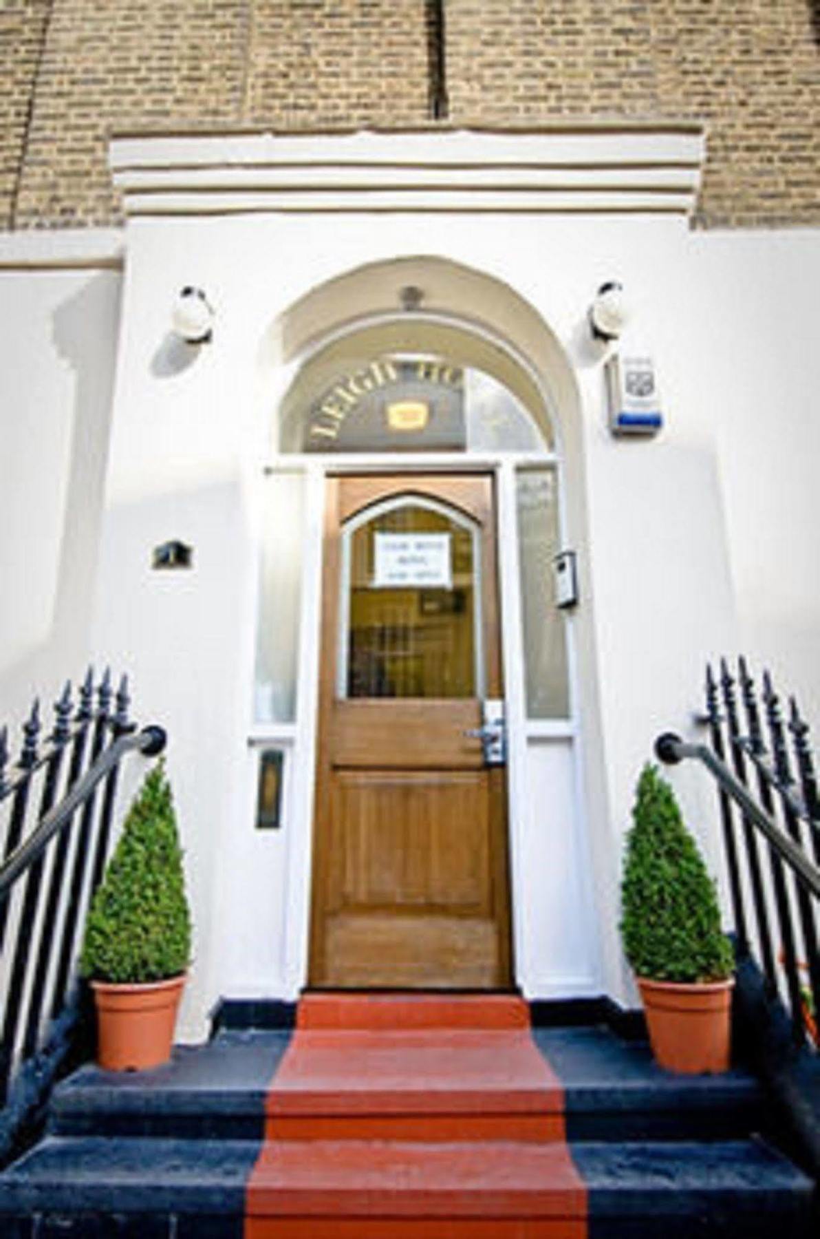 Leigh House