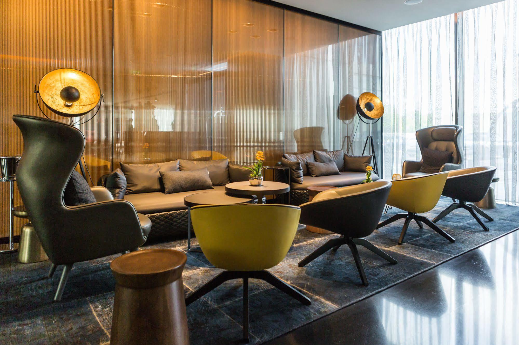 Park Plaza London, Park Royal 4*