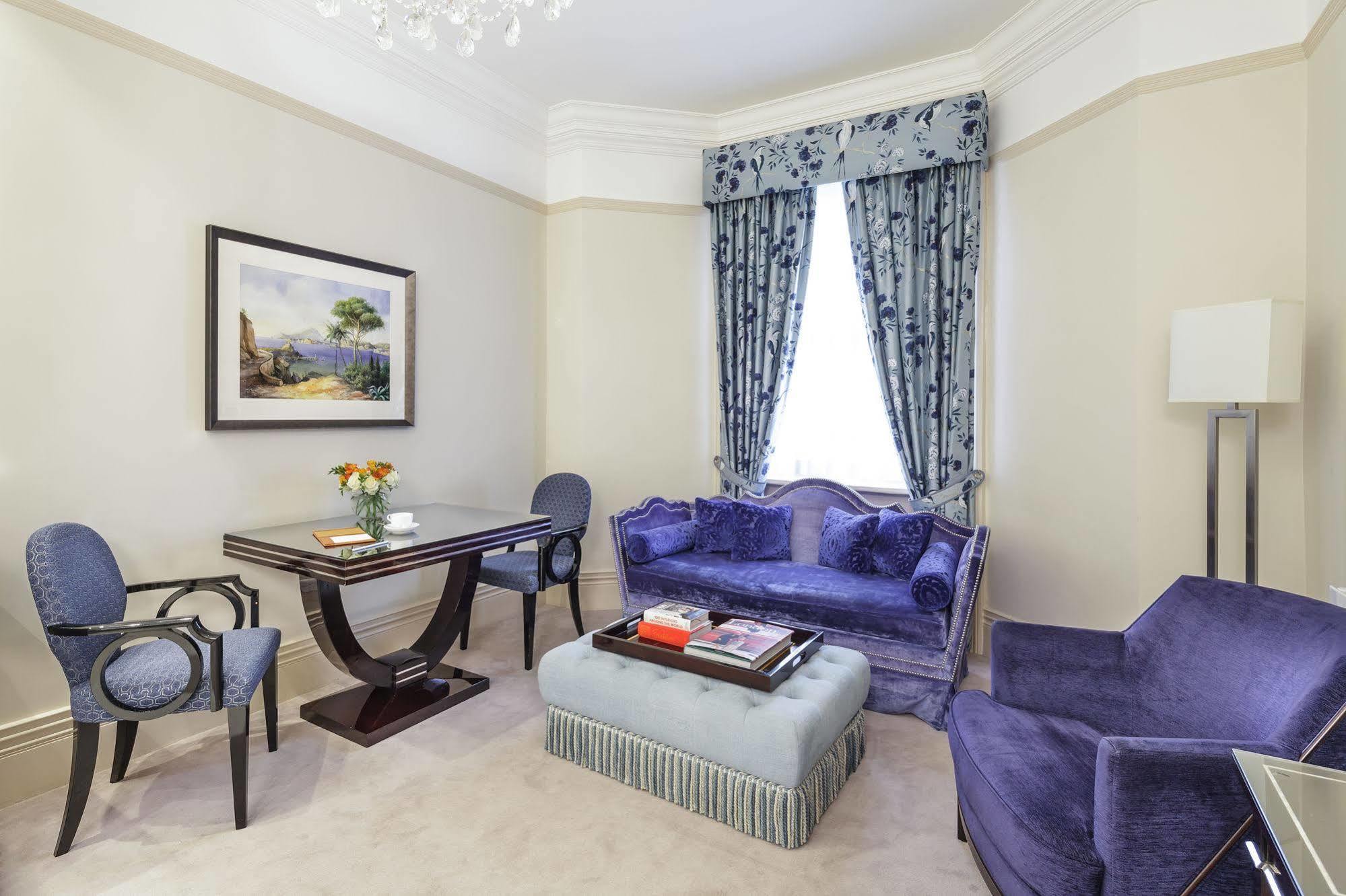 The By The Sloane Club Apartment *