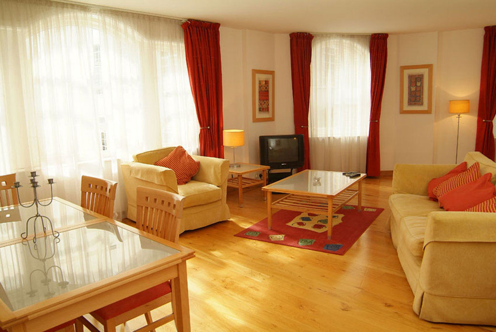 Apartahotel Native Kings Wardrobe, St Pauls 4*