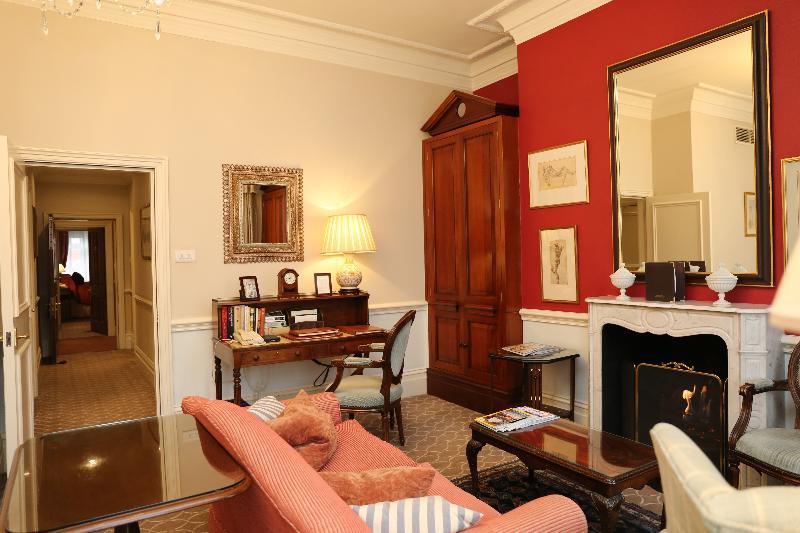 Hotel The Chelsea Townhouse By Iconic Luxury Londres