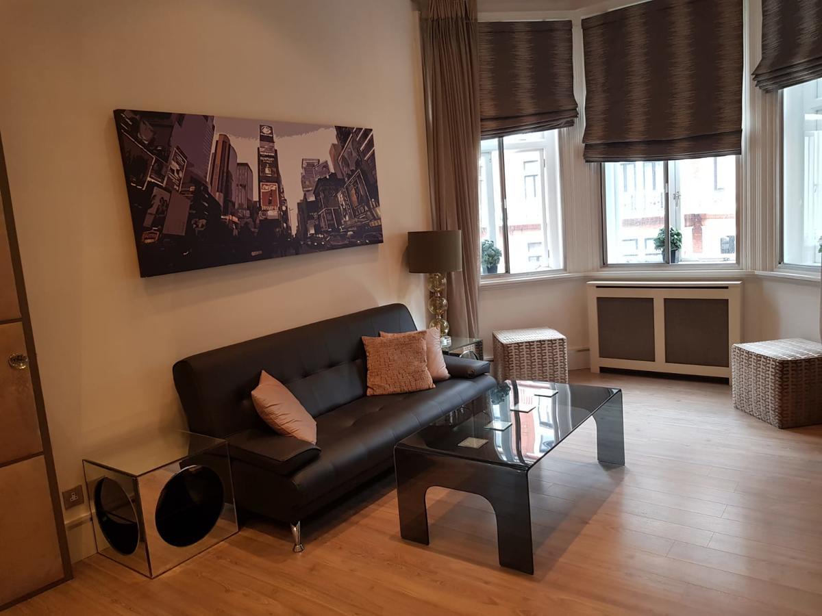 18 Hans Crescent Apartment London