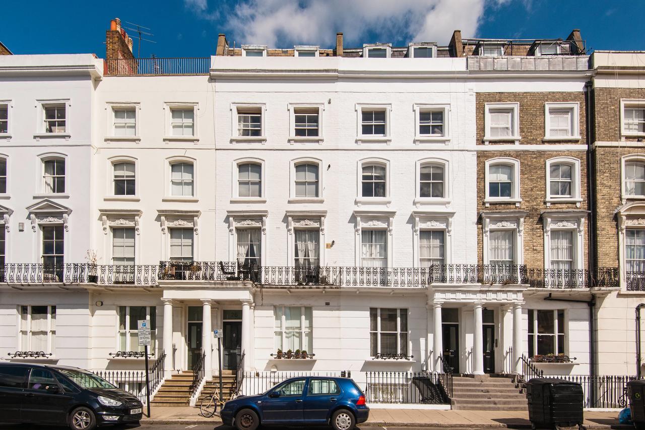Bright Talbot Road Apartment London
