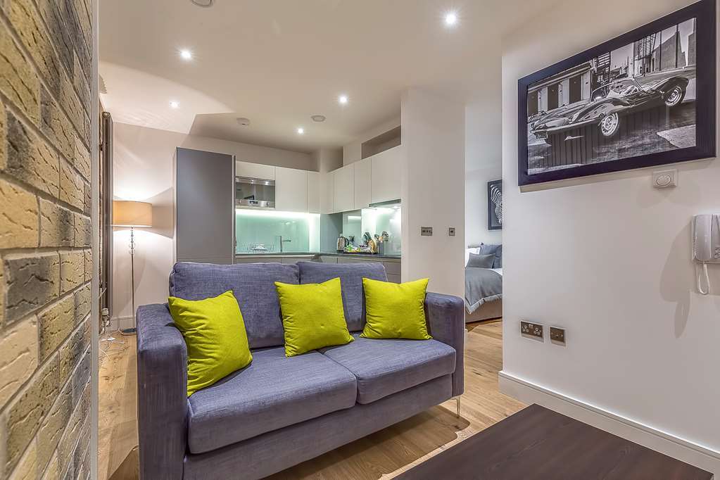 Hotel Carlow House By Skyline Londen
