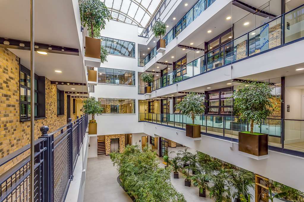 Carlow House By Skyline Londen