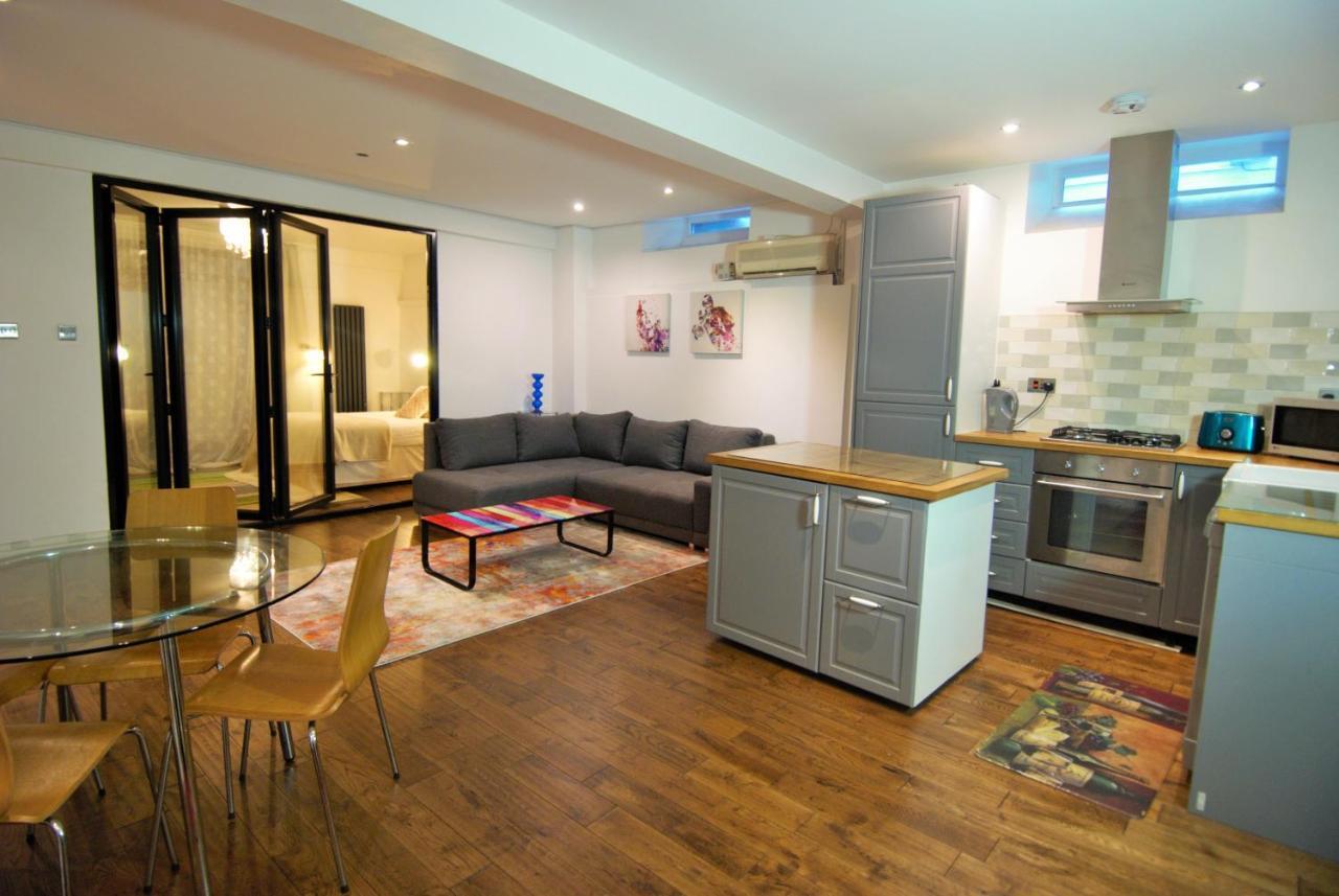 Destination 2 Three Apartment *
