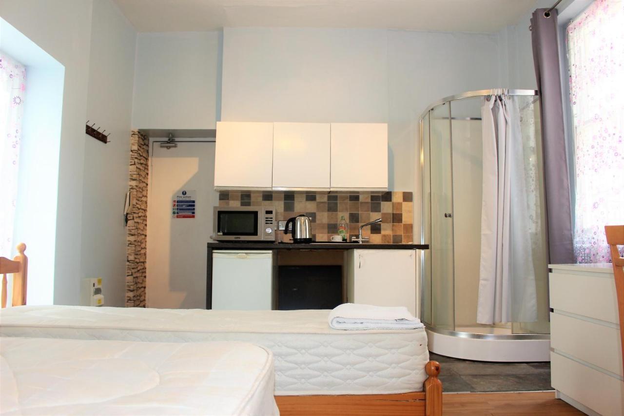 Regents Court London