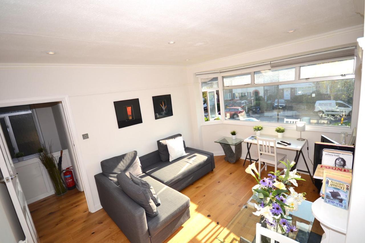 Appartement Stunning Park Royal Londen