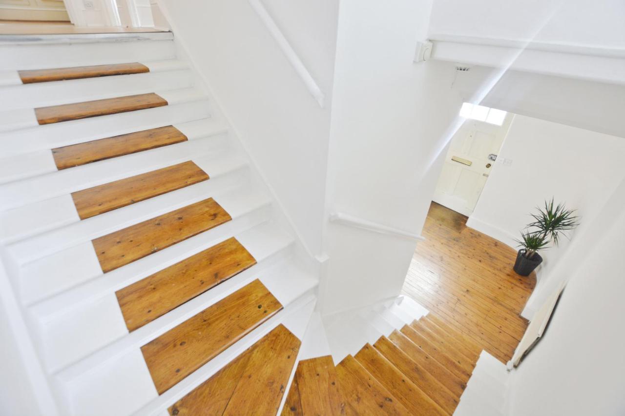 Luxury 3 Bedrooms Mews House In South Kensington London