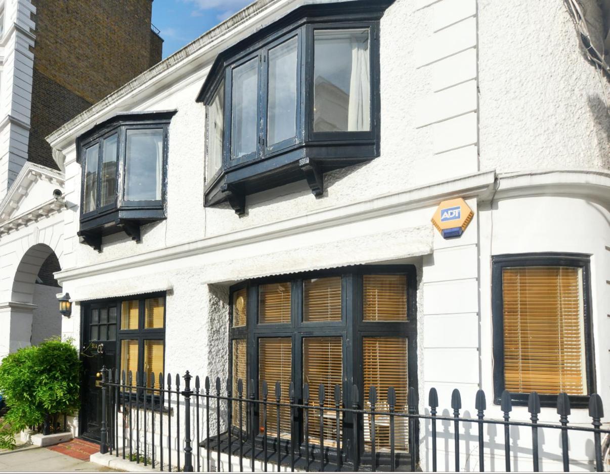 Luxury 3 Bedrooms Mews House In South Kensington Holiday home