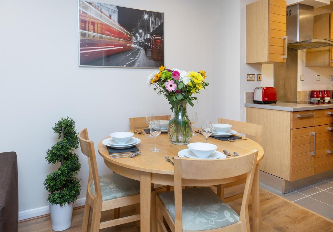 Royal Crossharbour Apartamento