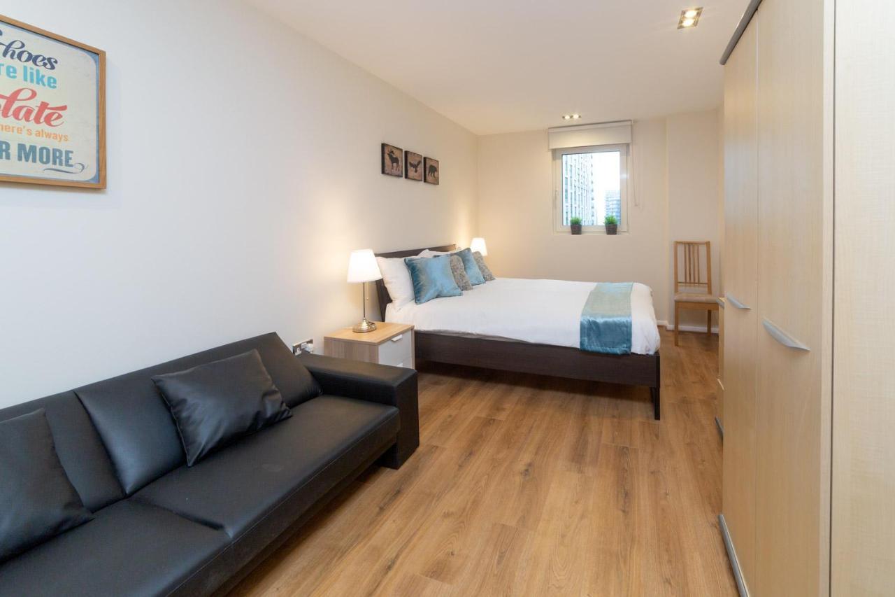 Royal Crossharbour Apartamento