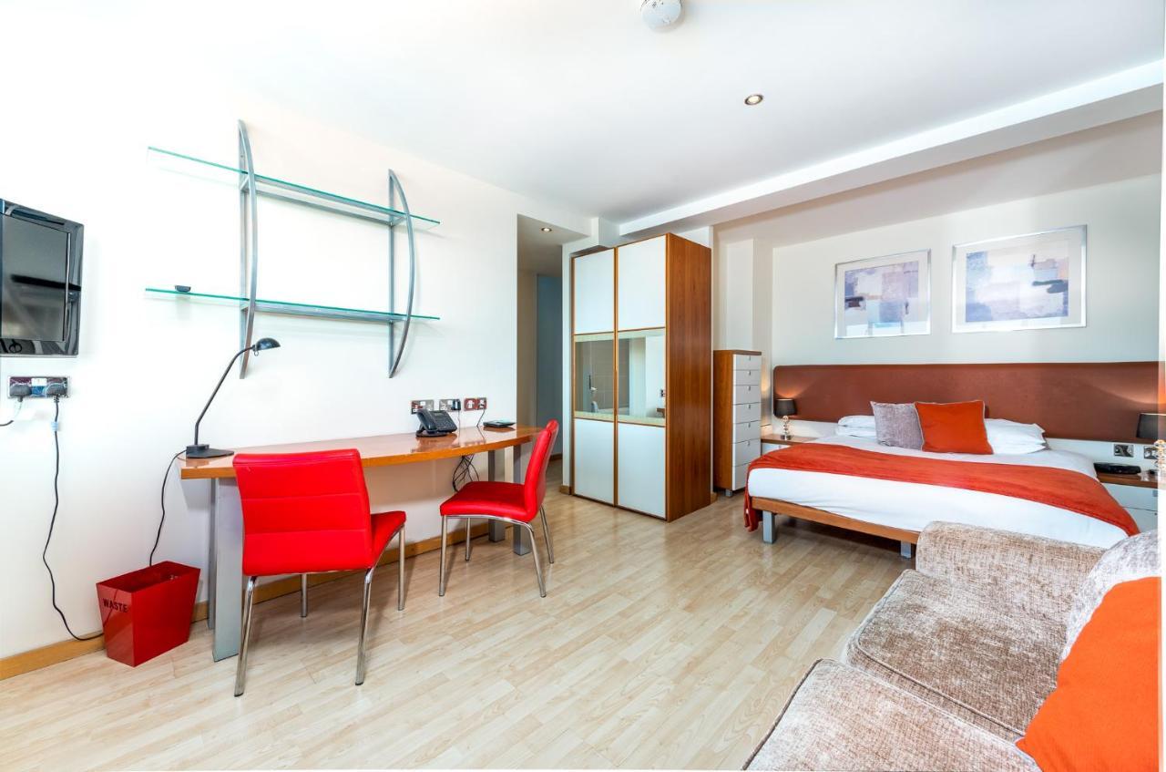 Roland House 3* London