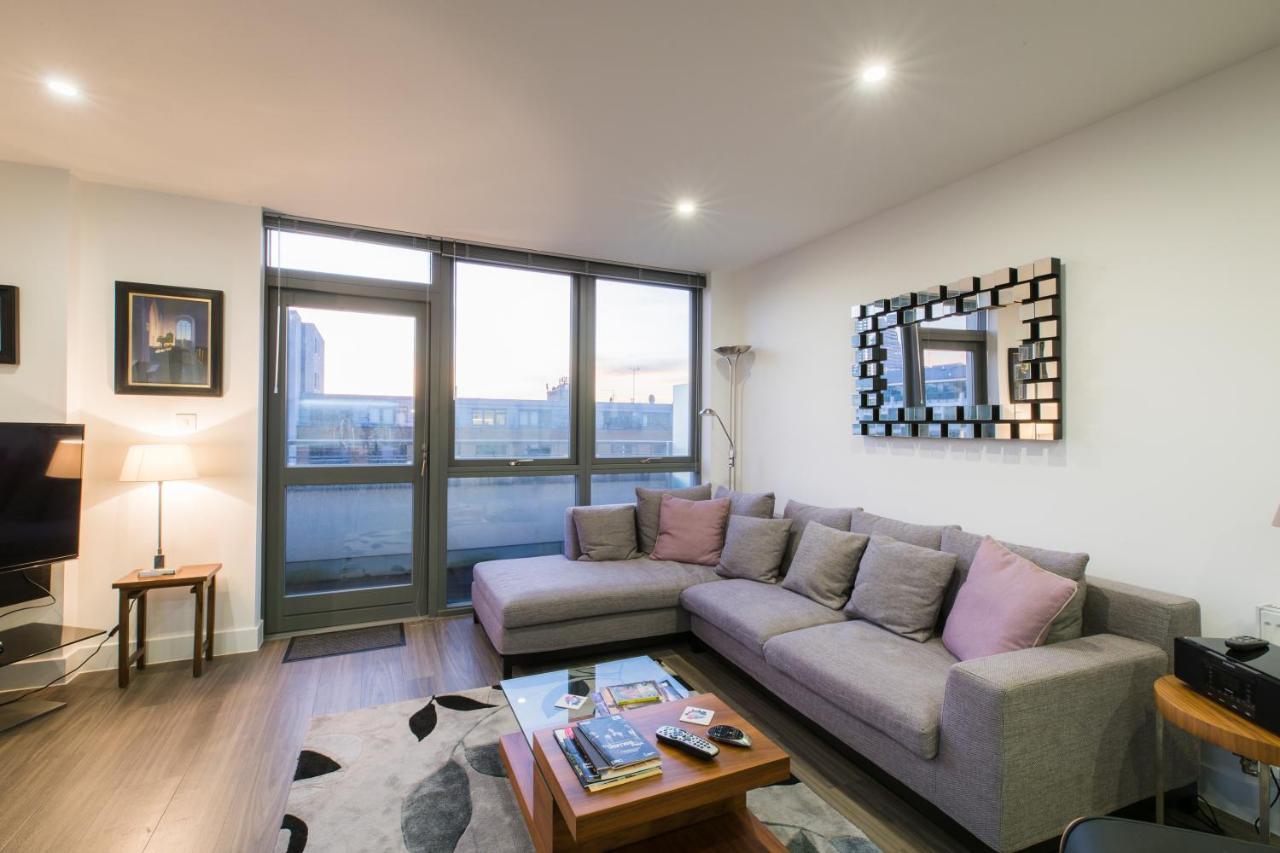 Elegant 1 Bed Flat With Balcony In Islington Appartement