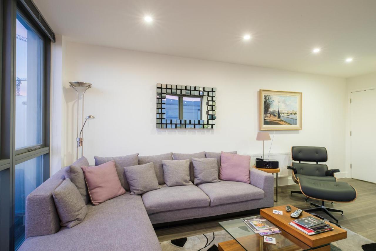 Elegant 1 Bed Flat With Balcony In Islington Londen