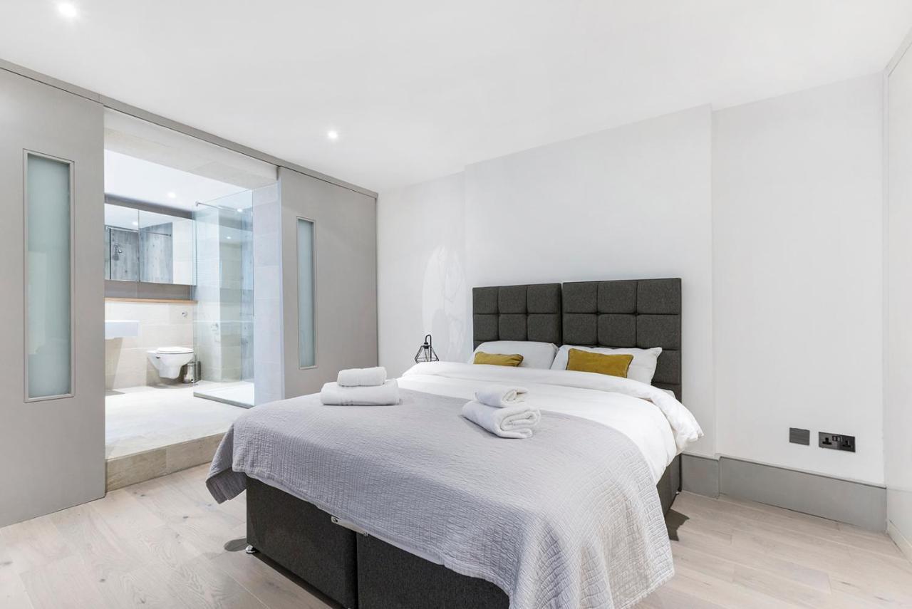 Aspen Regis Kensington Apartment London