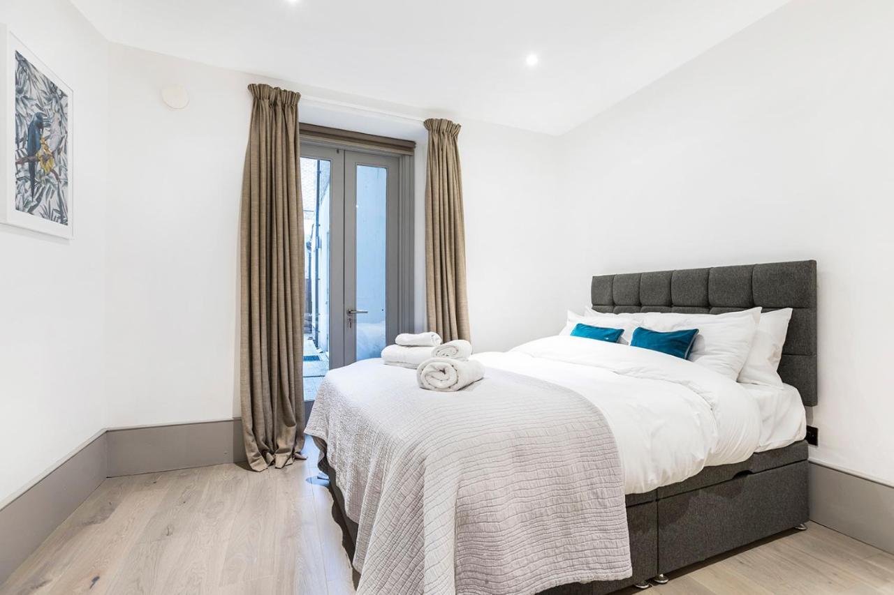 Apartment Aspen Regis Kensington
