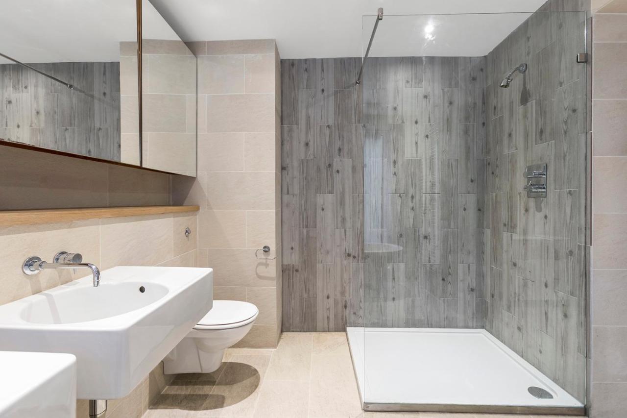 Apartment Aspen Regis Kensington *