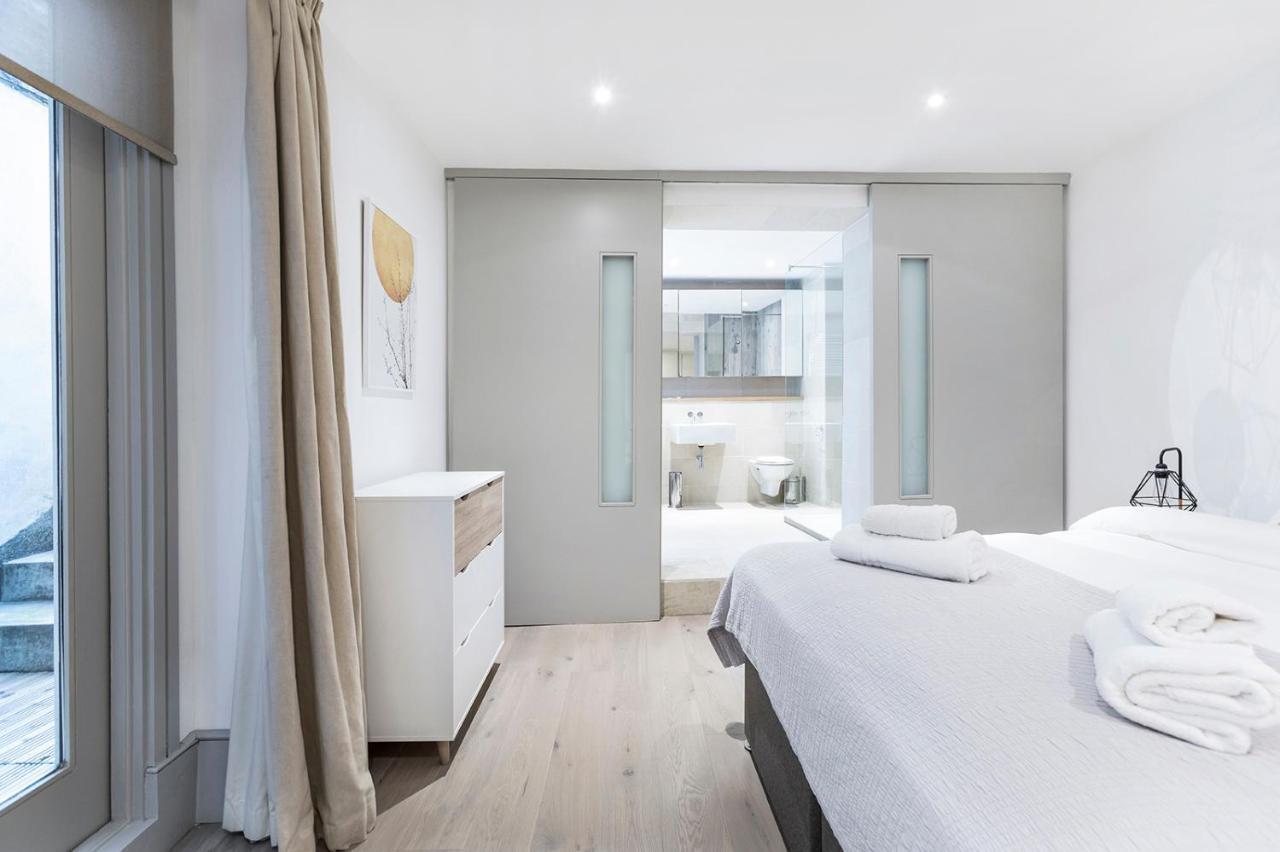 Aspen Regis Kensington * London