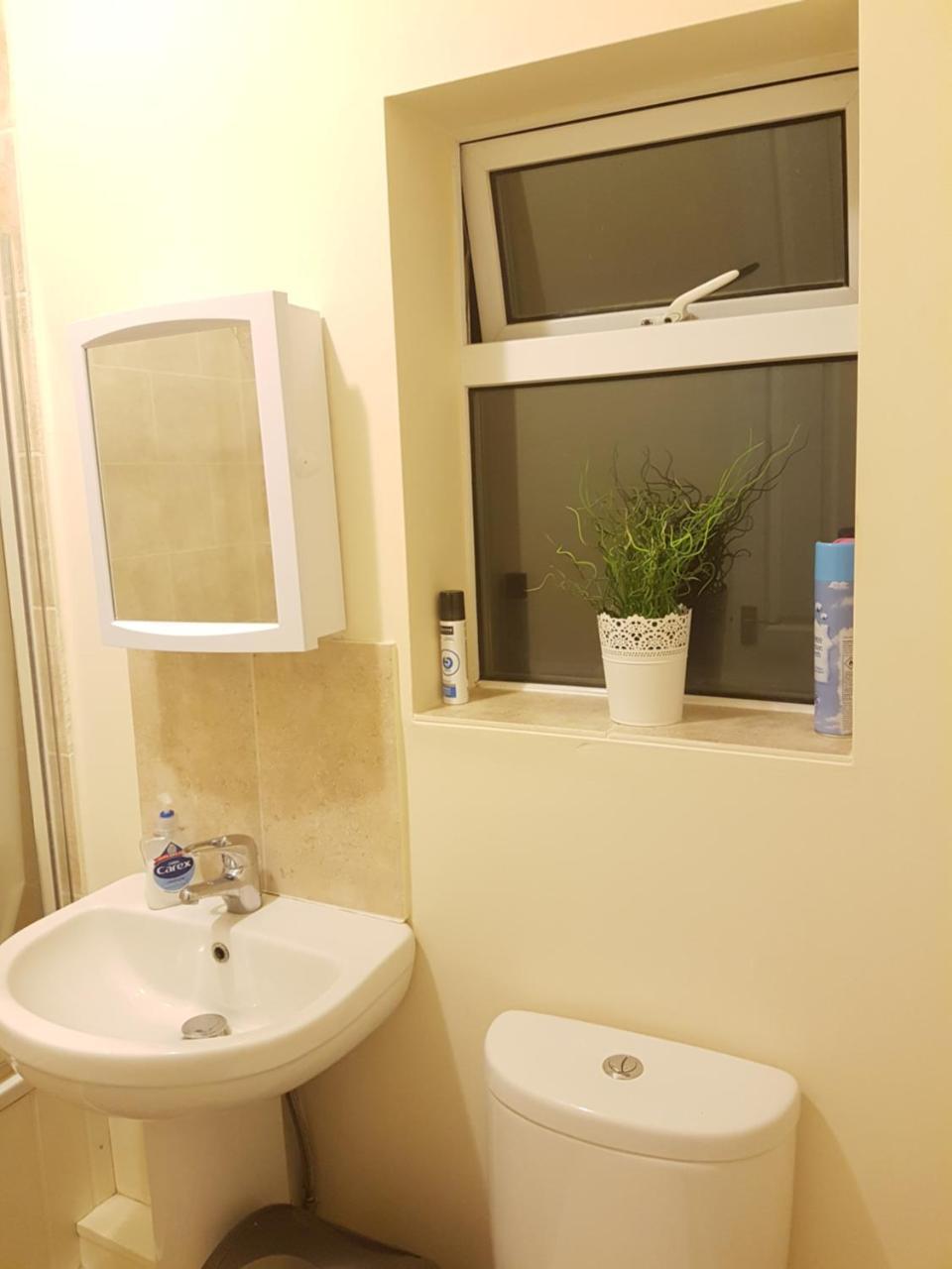Apartment The Quiet & Cosy Fulham Reach Crib *