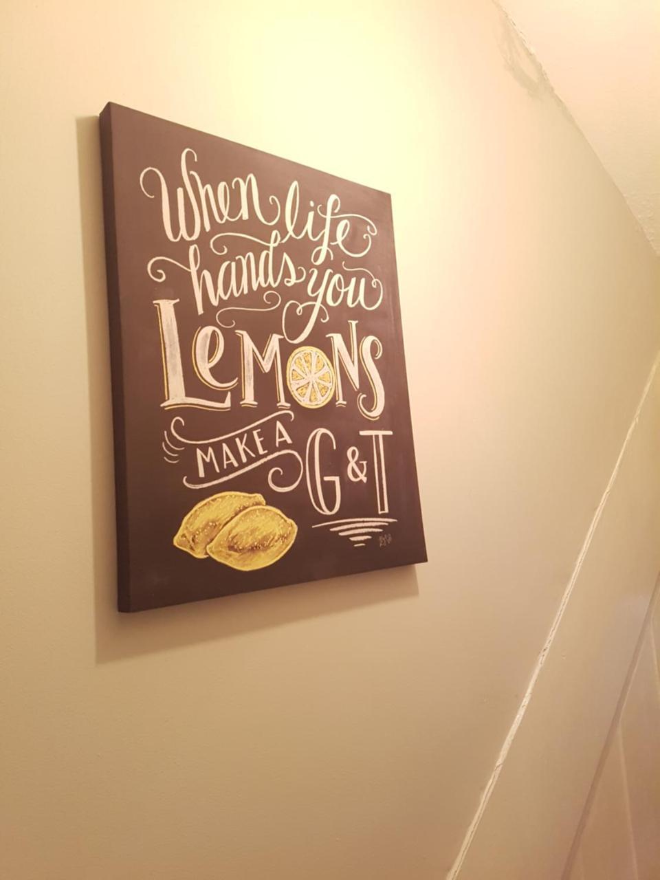 The Quiet & Cosy Fulham Reach Crib * London