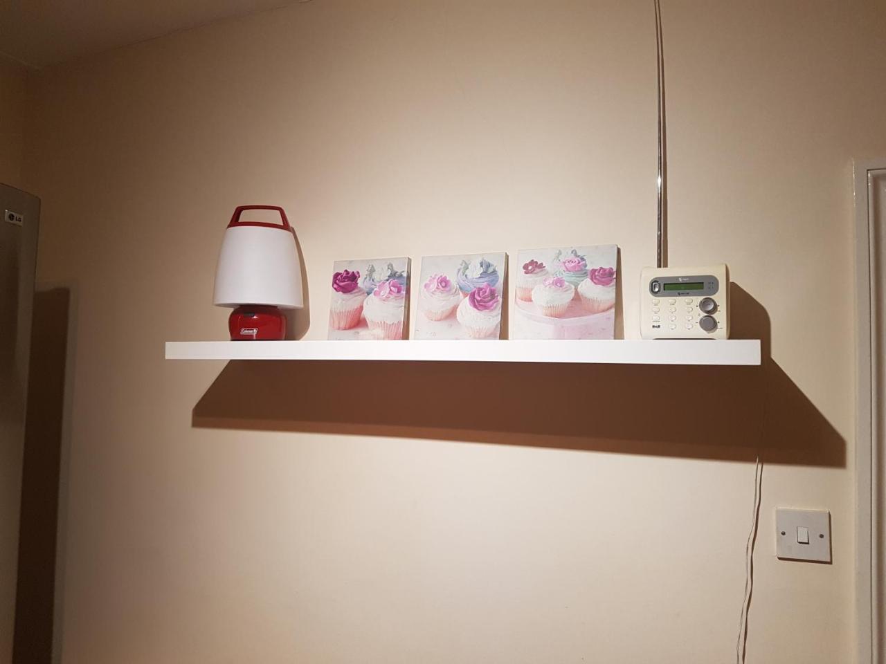 Apartment The Quiet & Cosy Fulham Reach Crib London