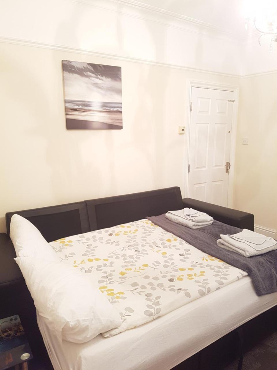 Apartment The Quiet & Cosy Fulham Reach Crib