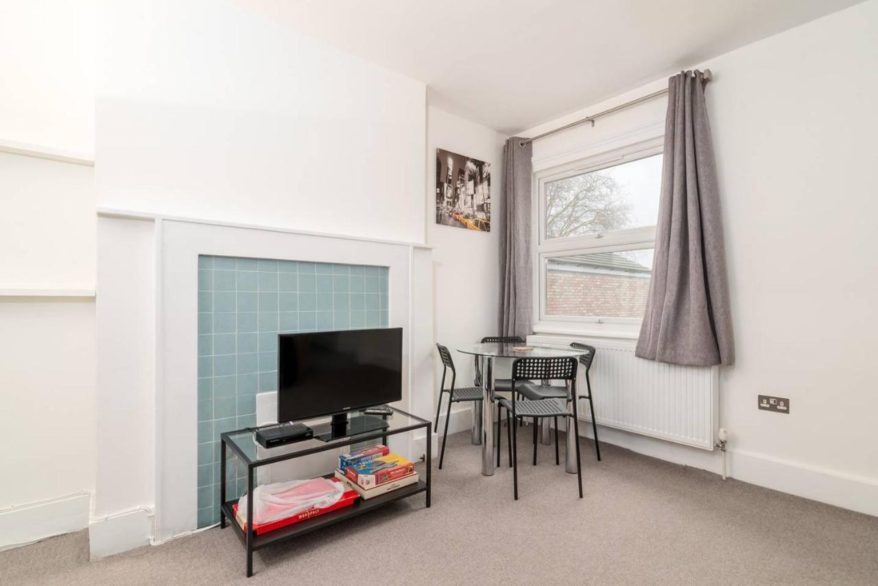 Apartamento Guestready - Modern 2-bed For 4 In Golders Green! Londres