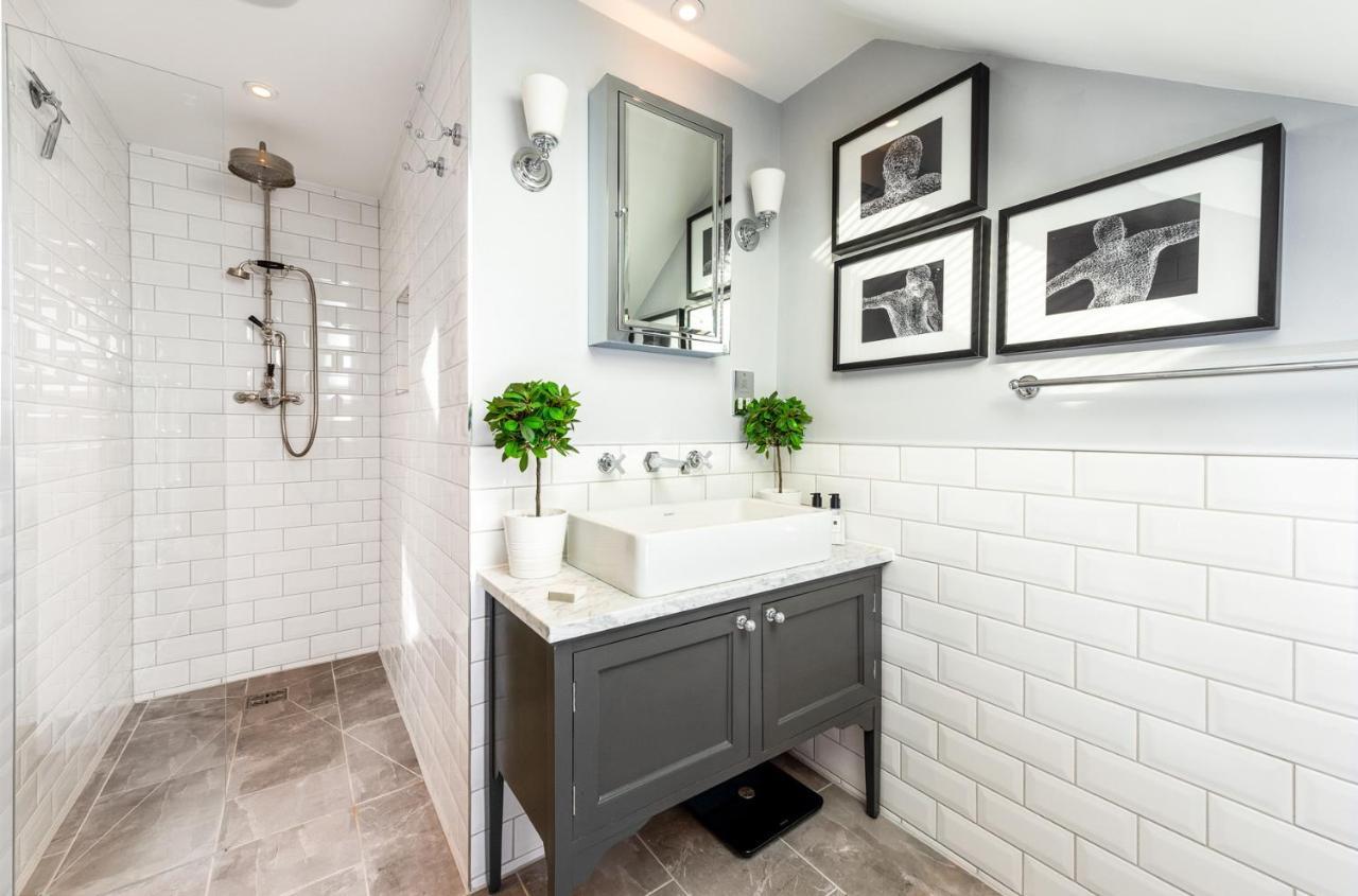 Holiday home Luxurious Wandsworth Close To Putney Heath London