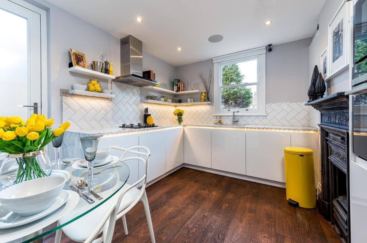 Luxurious Wandsworth Close To Putney Heath London