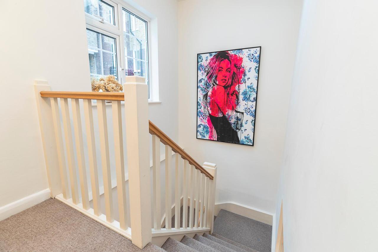 Stunning 3br House Near Regent`s Park&baker Street * Londen