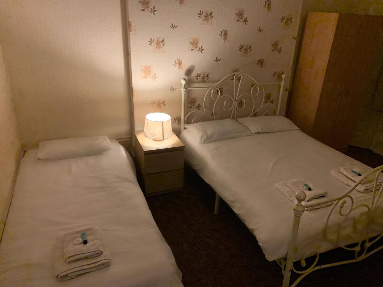 Bed & Breakfast Camden Castle *