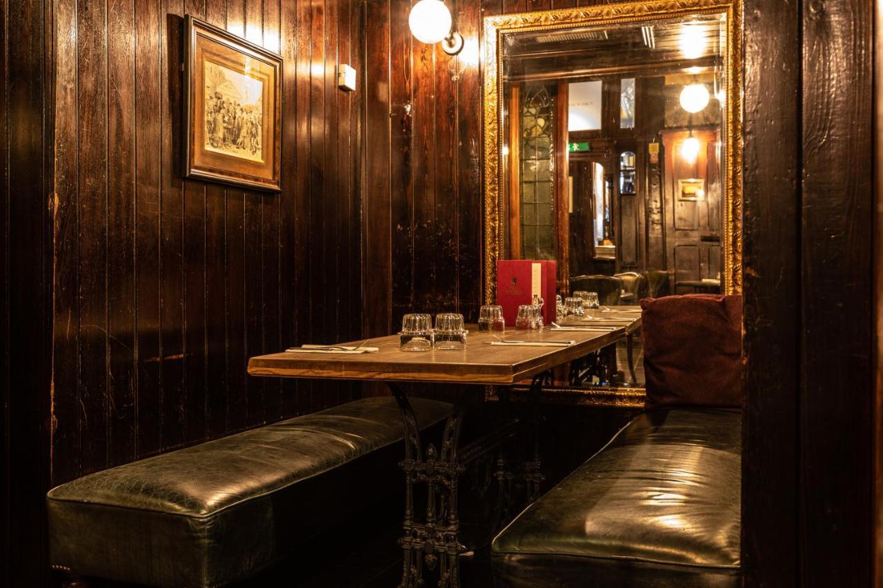Fox And Anchor Hotel London