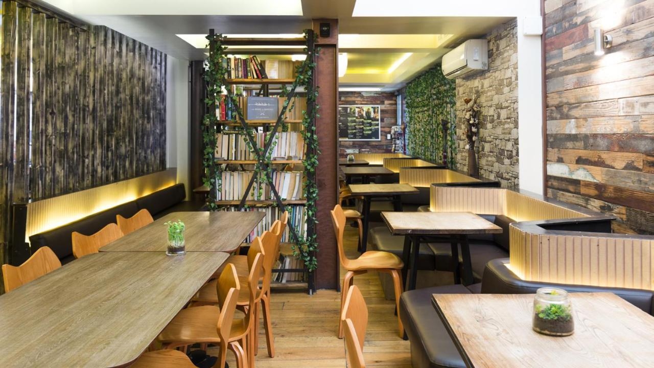 Hostal The Club @ Willesden