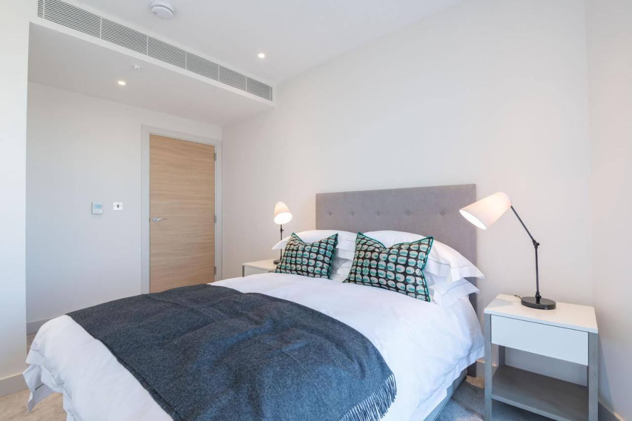 Elegant Victoria Close To Sloane Square By Underthedoormat Apartment London