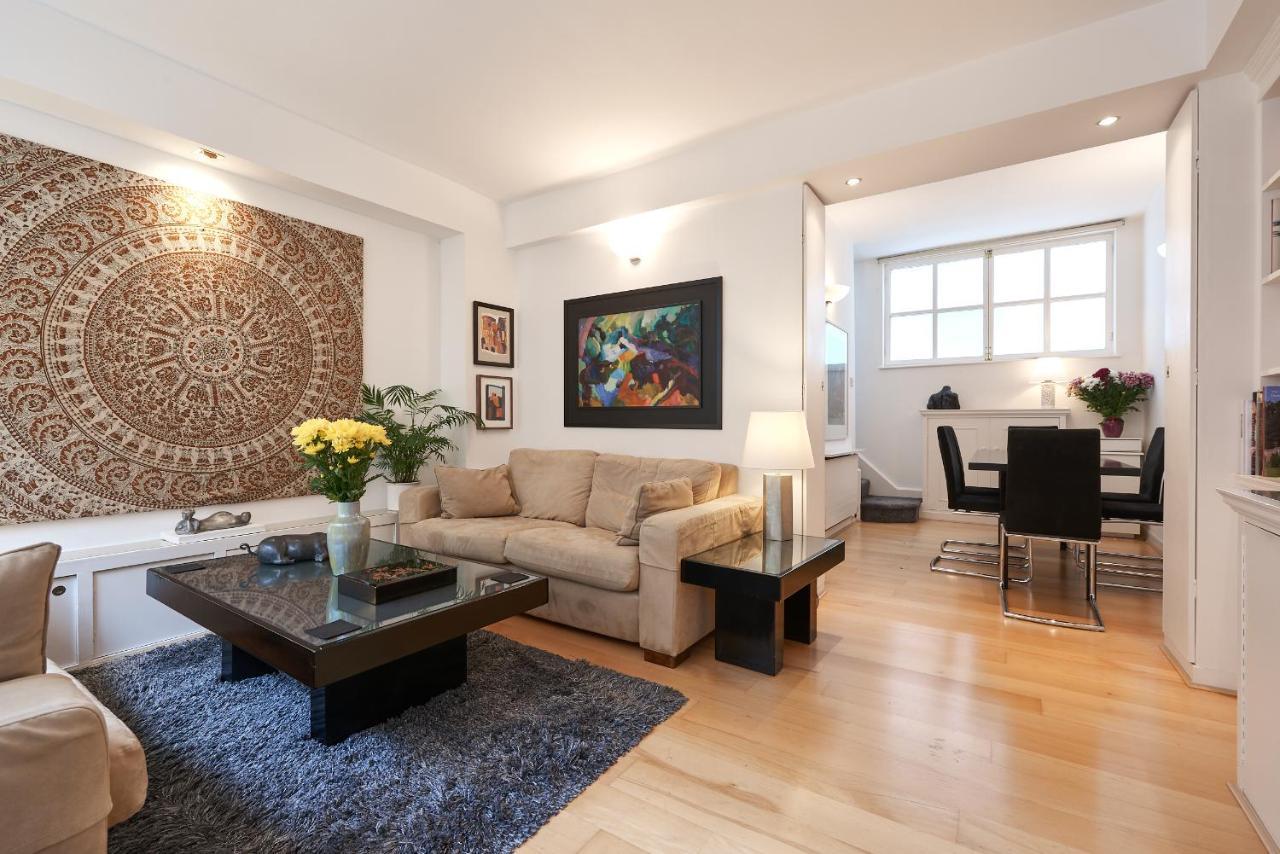 Luxury Townhouse Kensington Holiday home
