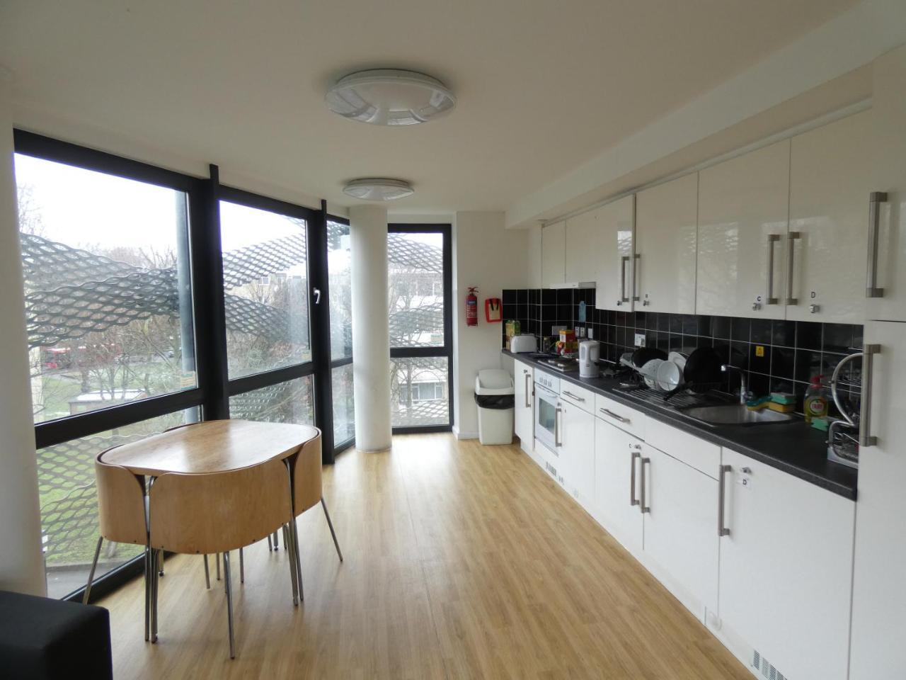 Newington Court Londen