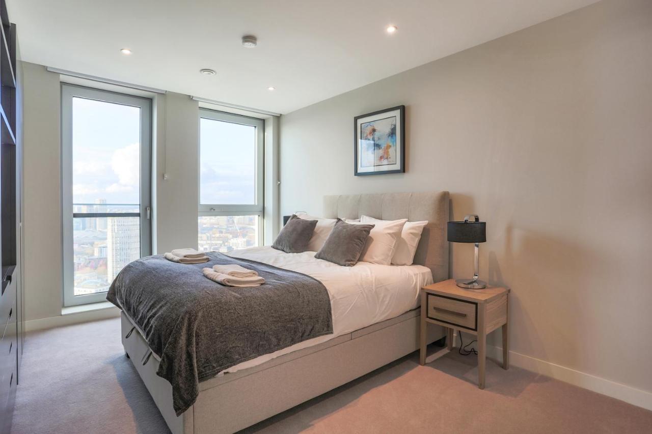 Apartment Skyline View Cb Platinum Penthouses Next To Eye London