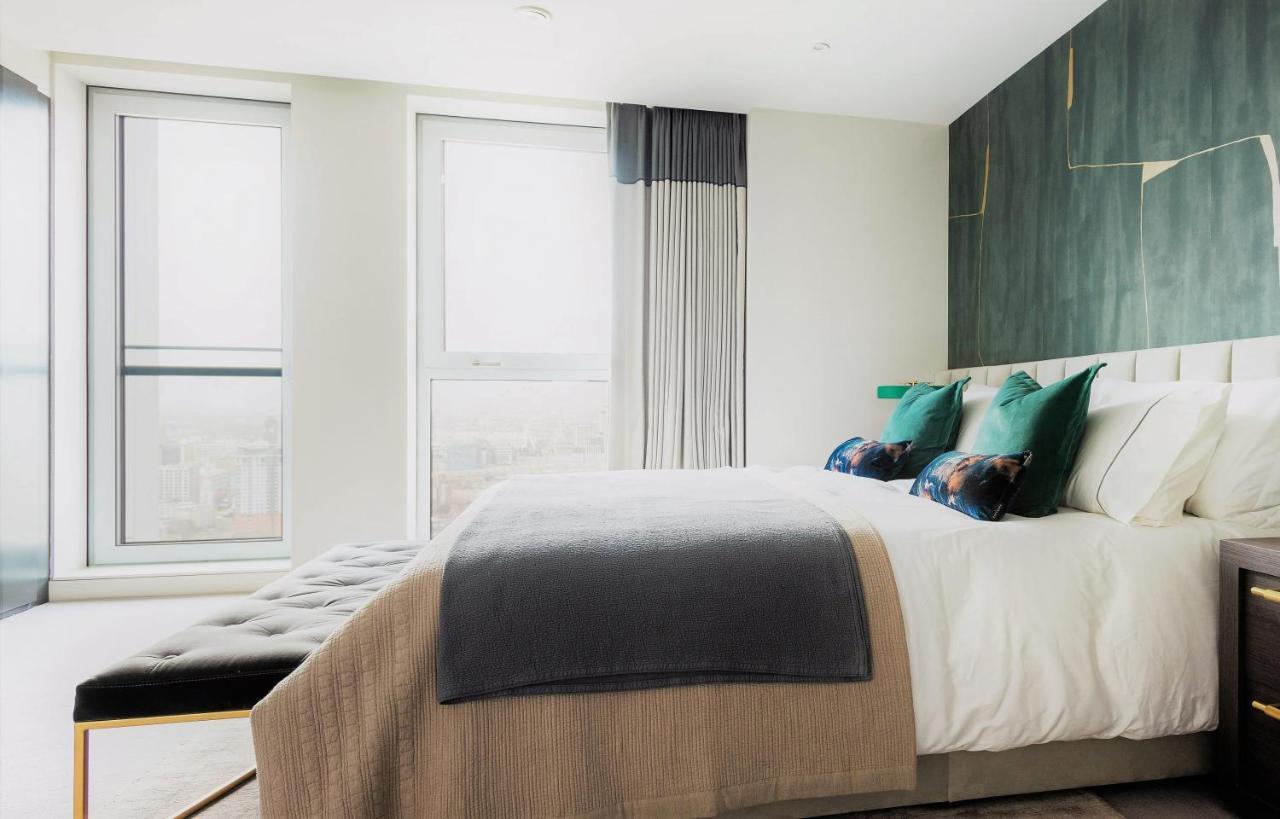 Skyline View Cb Platinum Penthouses Next To Eye London