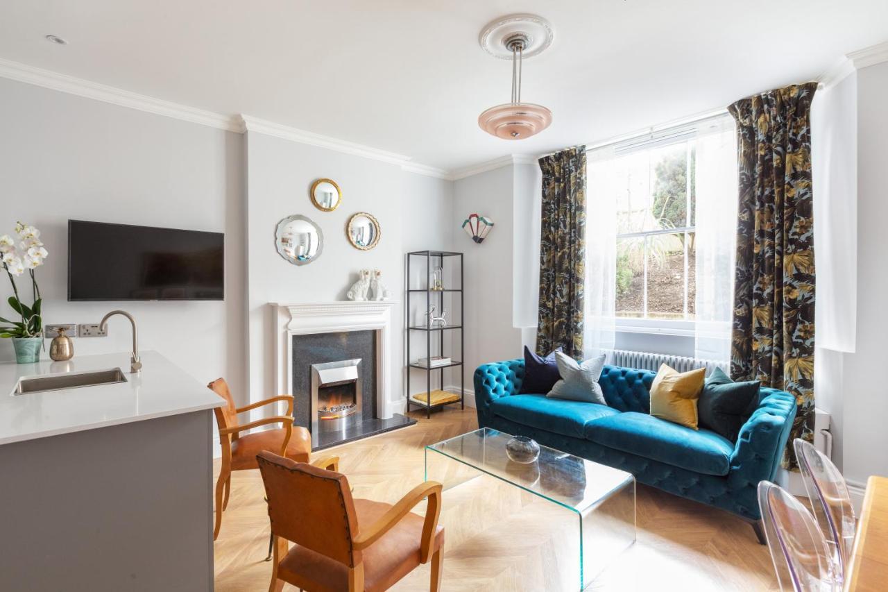 The Lempicka 2 Bedroom Flat And Garden In Notting Hill